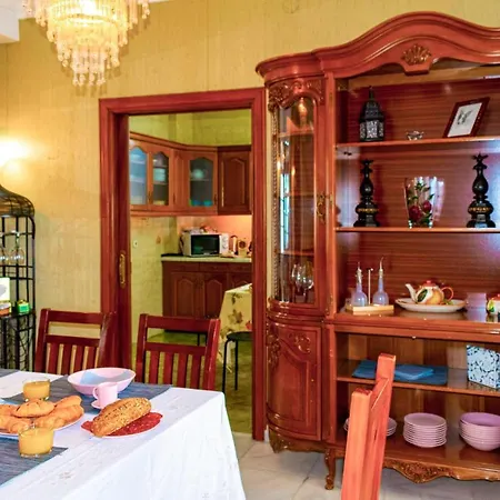Mari Holiday home