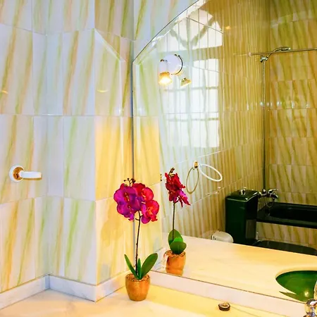 Mari Holiday home