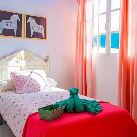 Mari Holiday home *